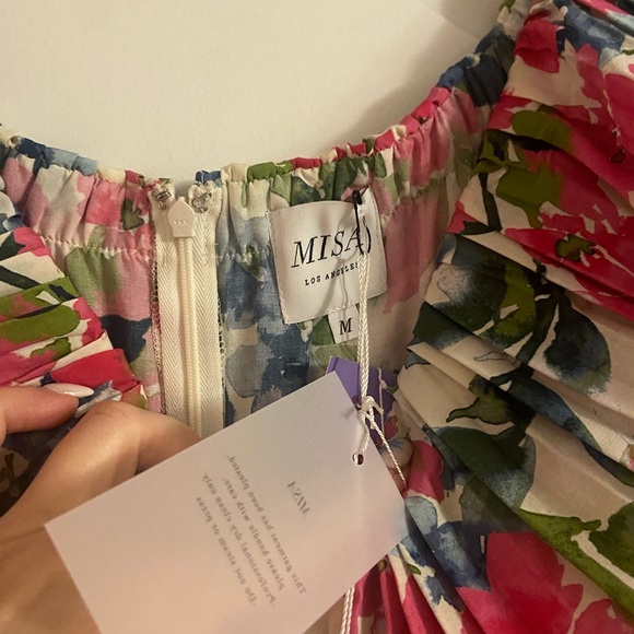 Brand new dress, beautiful color, size M - Picture 6 of 6